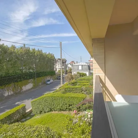Nice Duplex Near The Beach
